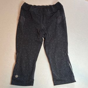 Athleta Crop Leggings S